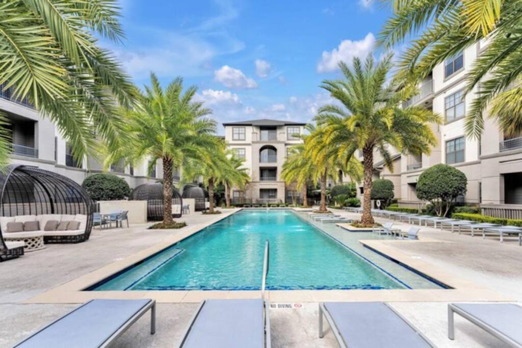 Your Warm Spacious Unit With Pool - Medical Center Houston Exteriér fotografie